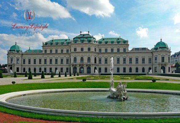 Vienna – Schönbrunn Palace Evening